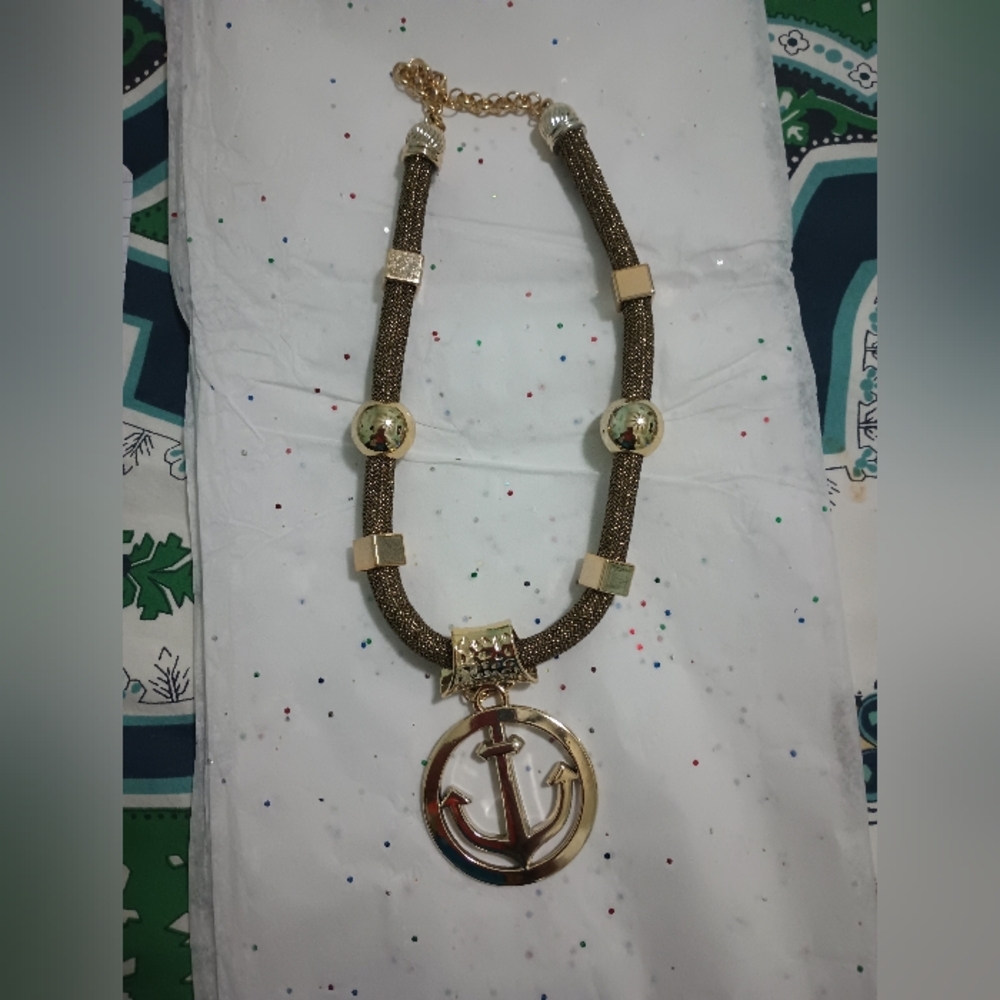 Gold Anchor Pendant Necklace